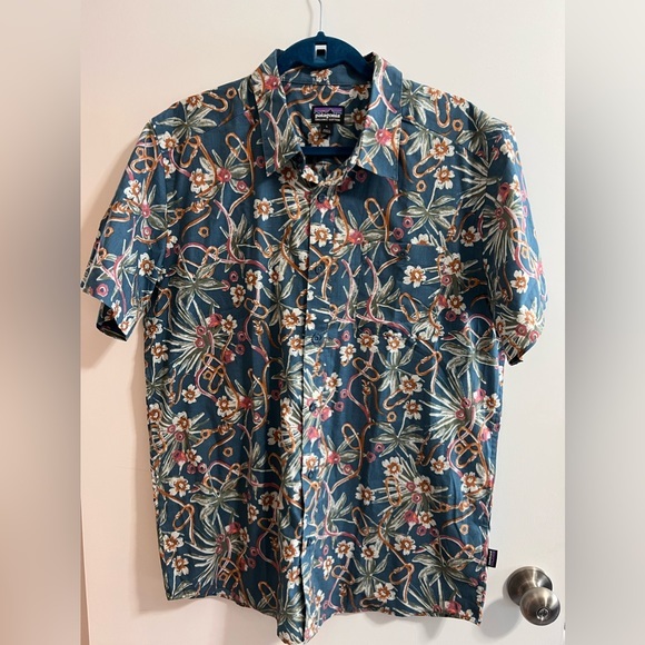 Patagonia Other - Patagonia Men’s Go To Shirt 2023 Short Sleeve Button-up Size Large‎